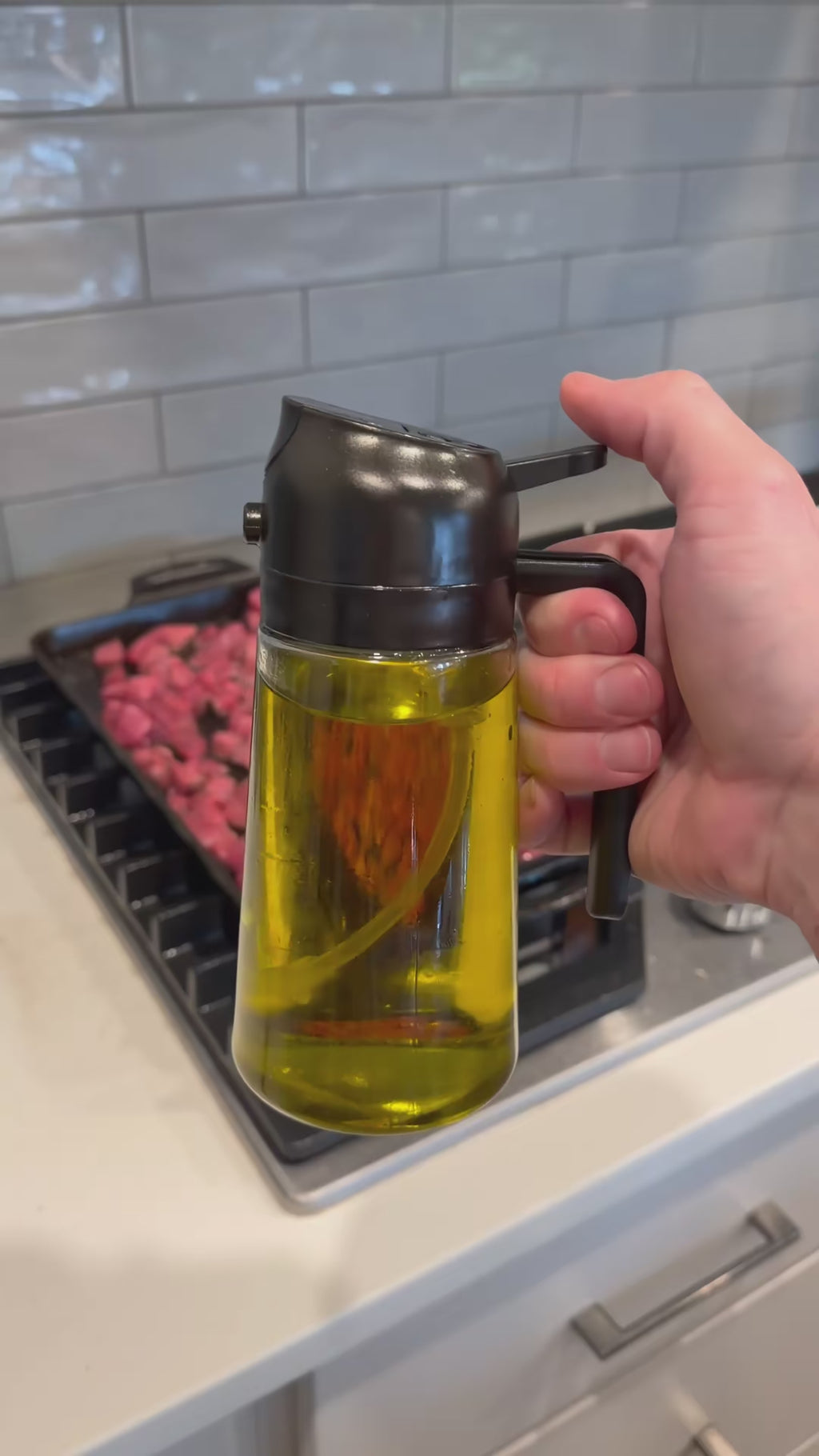 2 in 1 spray and pour oil